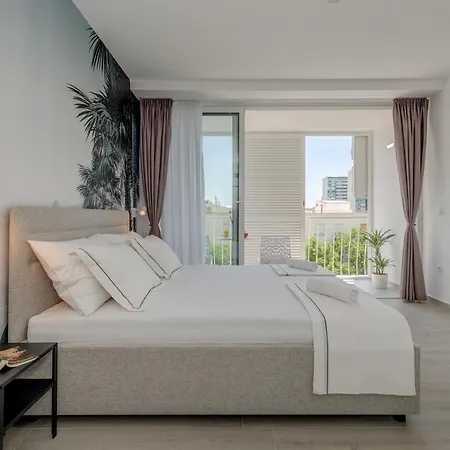 New Sunny With Balcony, Center Spalato