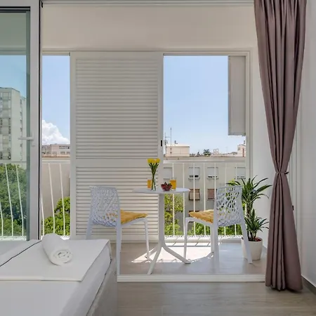Апартаменты New Sunny With Balcony, Center